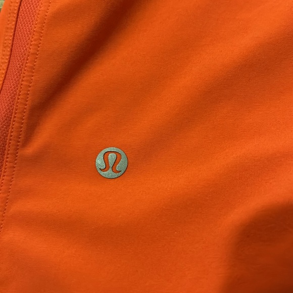 Men’s Large Lululemon t shirt and shorts bundle - Picture 6 of 10